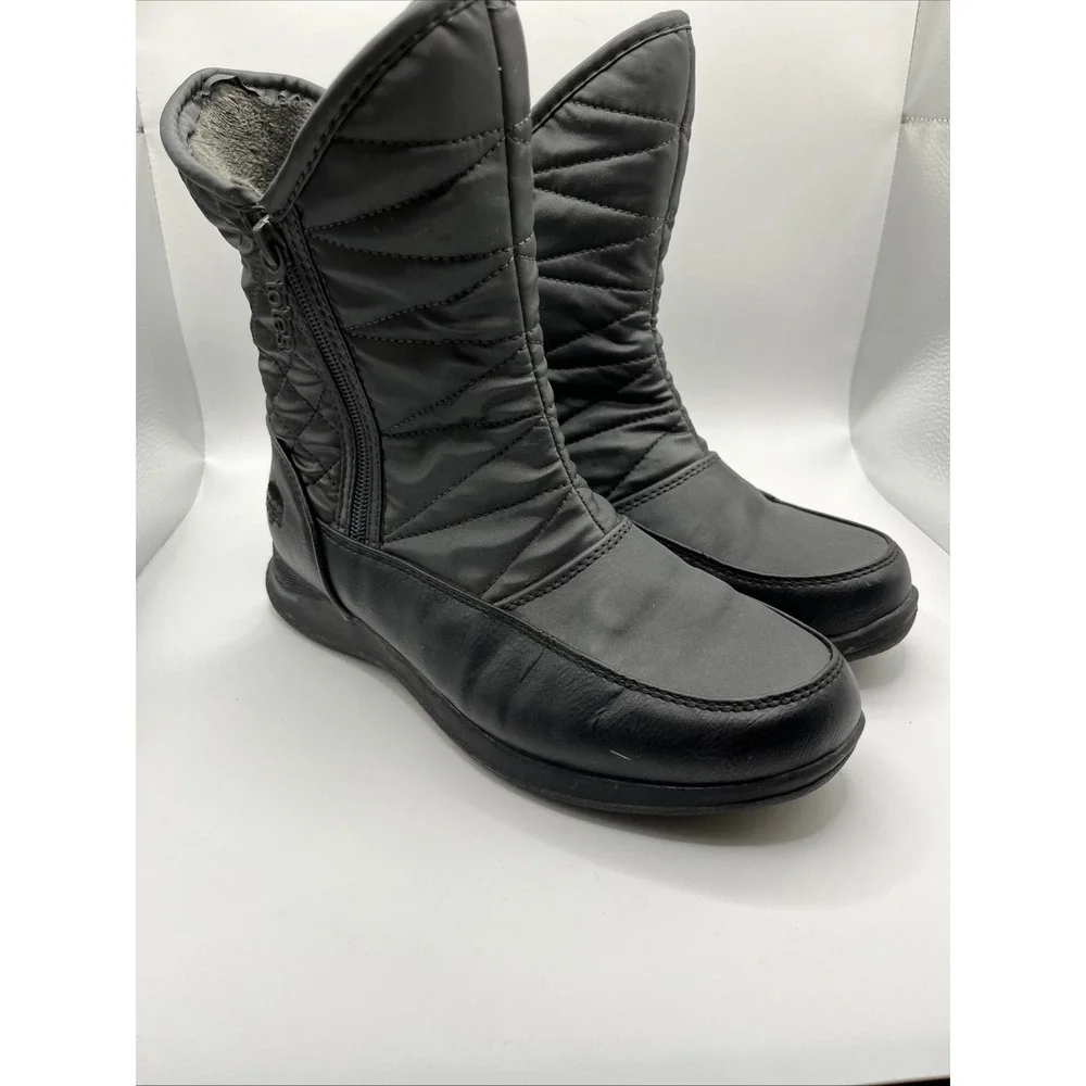 Totes Waterproof Insulated Quilted‎ Black Grey Zip Up Boot, Size 7